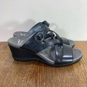New Dansko Ana Open Back Wedge Sandal Women’s Size 6.5-7 Black Glazed Leather